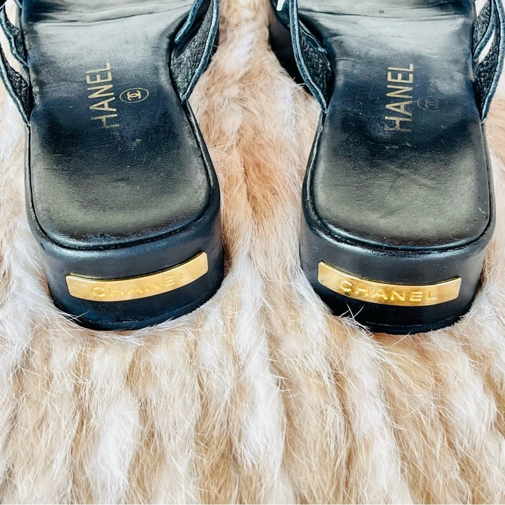 Ultra RARE CHANEL CC 1990’s Logo Black White Sandals